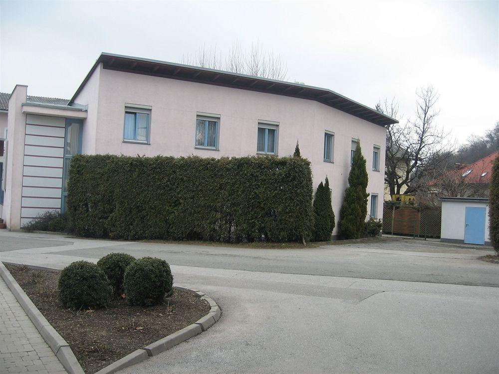 Gasthof Bokan Graz Extérieur photo