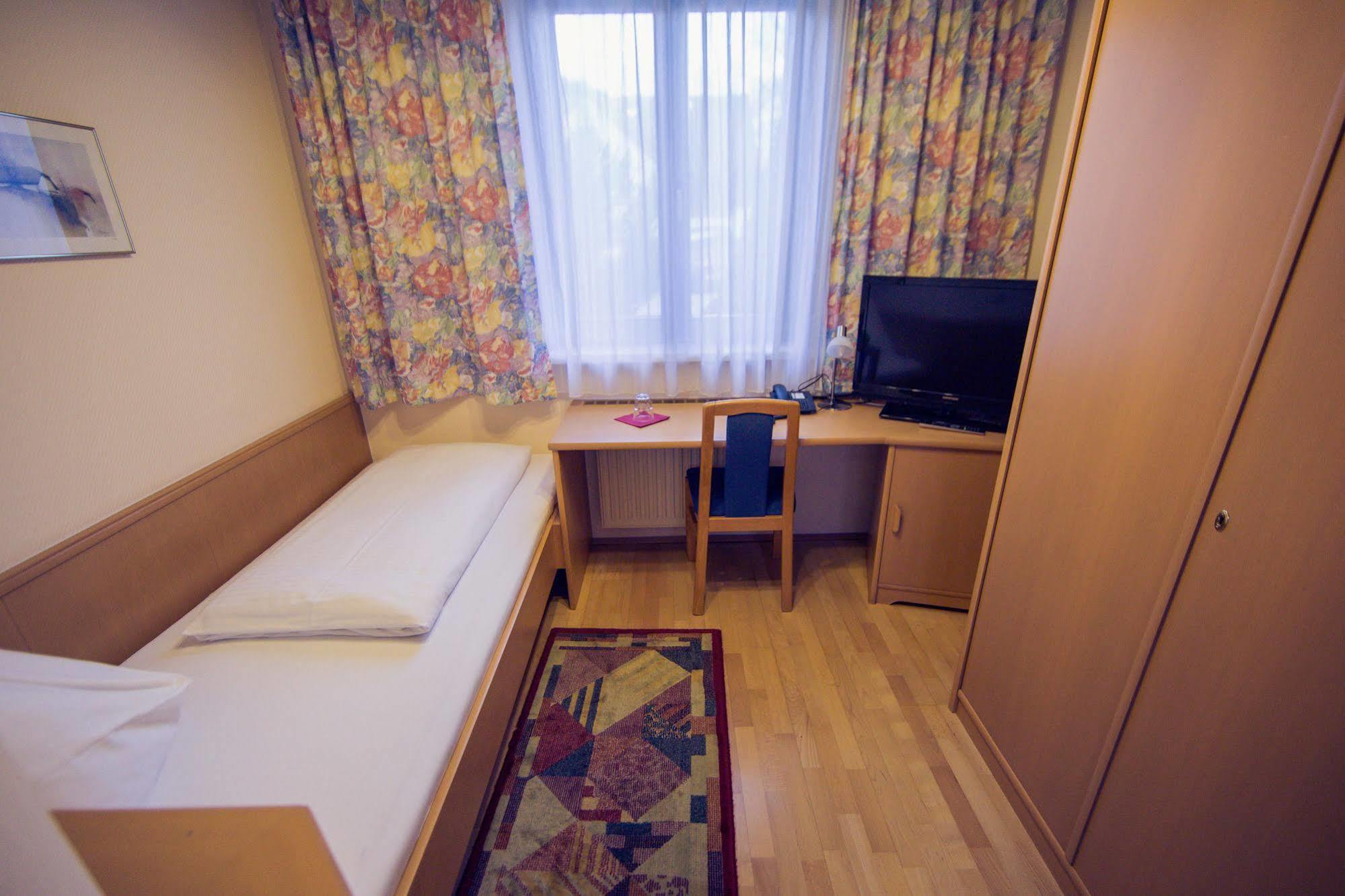 Gasthof Bokan Graz Extérieur photo